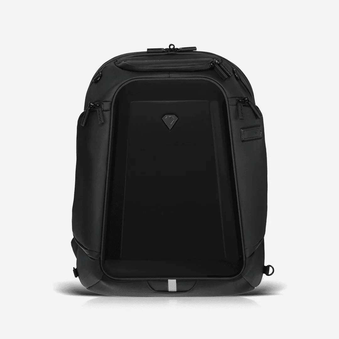 Carbonado GT3 Backpack - Black 2 Carbonado GT3 Backpack - Black - Image 2