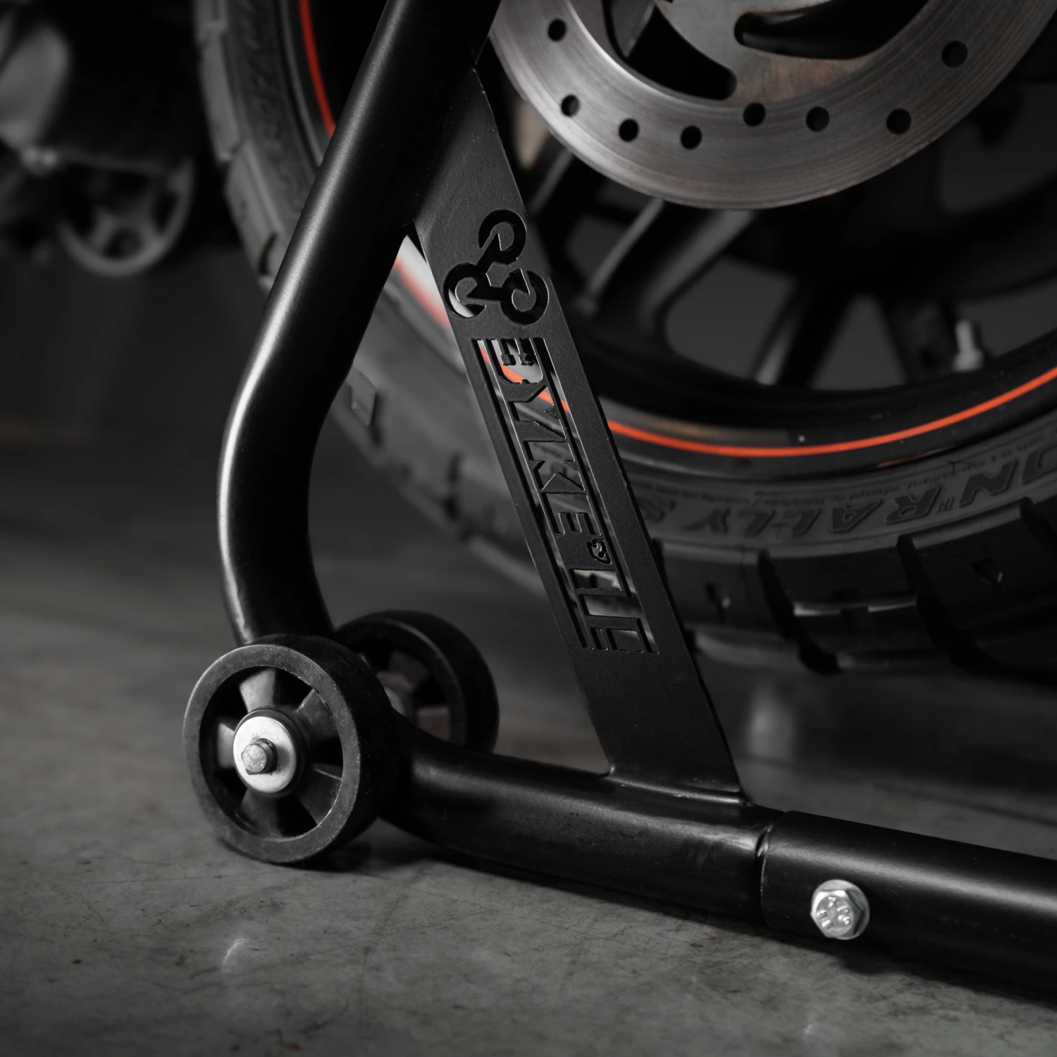 BYKE IT Rear Paddock Stand 5 BYKE IT Rear Paddock Stand - Image 5