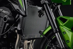 Evotech Radiator Guard - Kawasaki Z900 6 Evotech Radiator Guard - Kawasaki Z900 -High Note Perfor Mance Evotech Kawasaki Z900 Radiator Guard PRN013809 L1050254 large 813e6a8f a7f1 45b4 b471 aa73ca9cab0e