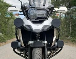 Denali Slip-On Blackout Cover Kit For D7 LED Lights 7 Denali Slip-On Blackout Cover Kit For D7 LED Lights -High Note Perfor Mance LensCoverFullBikeFront 2000x 82843fbc 7ac4 403e 99b6 d7b363d0ad4d