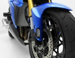 Denali T3 Switchback LED Turn Signal Pods - Front -High Note Perfor Mance T3Fender2 2000x 04b06ded 7b0c 42a5 ac27 4a0bb89377a6