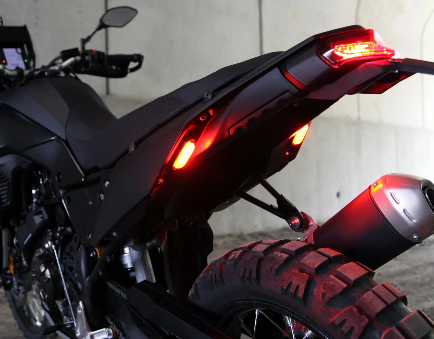 Denali T3 Modular Switchback Signal Pods - Rear 16 Denali T3 Modular Switchback Signal Pods - Rear - Image 16